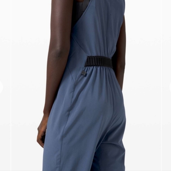 NWT Lululemon Lab Vindur Athleisure Onesie, 12 - Picture 3 of 7